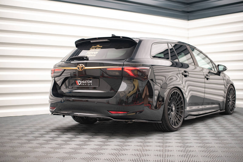 Maxton Design Spoiler CAP für Toyota Avensis Mk3 Facelift Wagon Carbon Look - Beast Performance Fahrzeugtechnik OHG