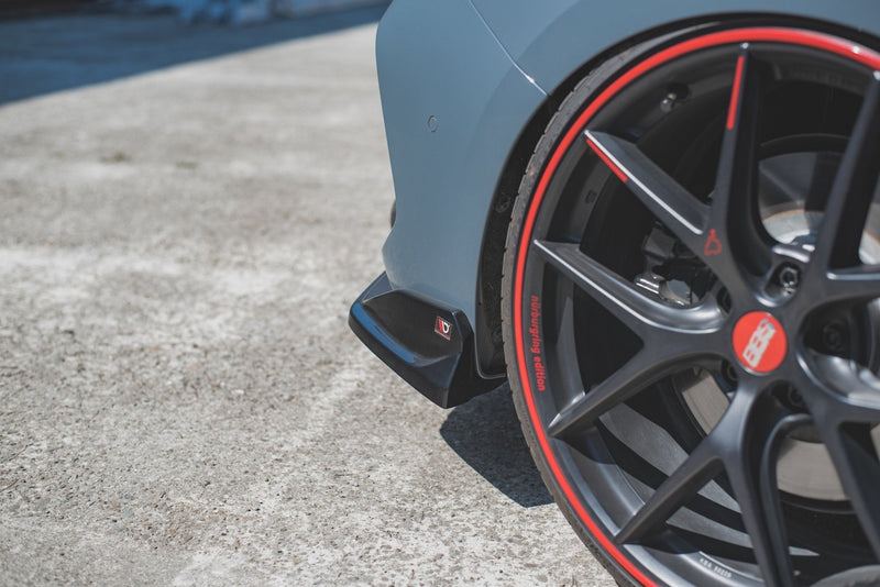 Maxton Design Heck Ansatz Flaps Diffusor V.4 für BMW 1er F40 M-Paket/ M135i schwarz matt - Beast Performance Fahrzeugtechnik OHG