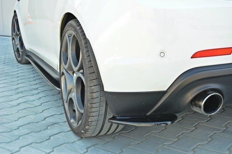 Maxton Design Heck Ansatz Flaps Diffusor für ALFA ROMEO GIULIETTA schwarz Hochglanz - Beast Performance Fahrzeugtechnik OHG